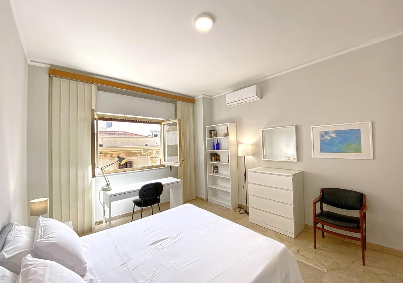 Solemar Sicilia - Casa Caleca Apartment ปาแลร์โม ภายนอก รูปภาพ